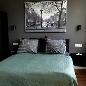 Amor Guesthouse Bed & Breakfast